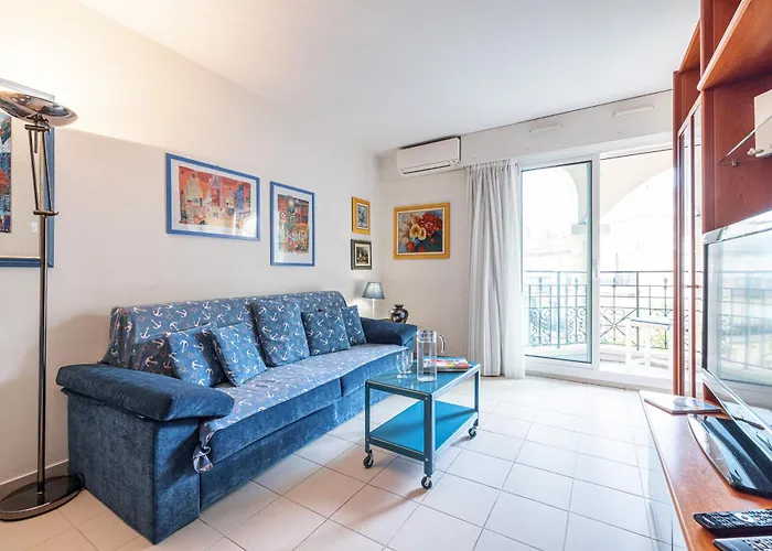 Queen Garden - Happy Apartament Mentona